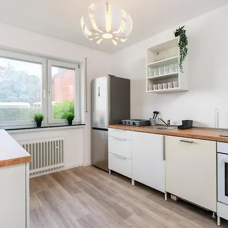 Holiday home Sw7 - Grosszuegiges Haus Mit 10 Betten *