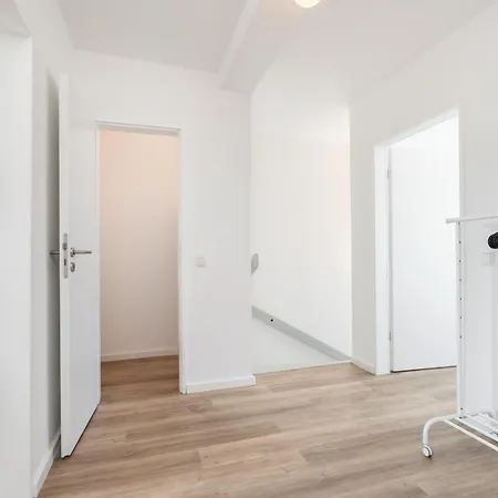 Sw7 - Grosszuegiges Haus Mit 10 Betten * Jülich