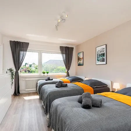 Holiday home Sw7 - Grosszuegiges Haus Mit 10 Betten