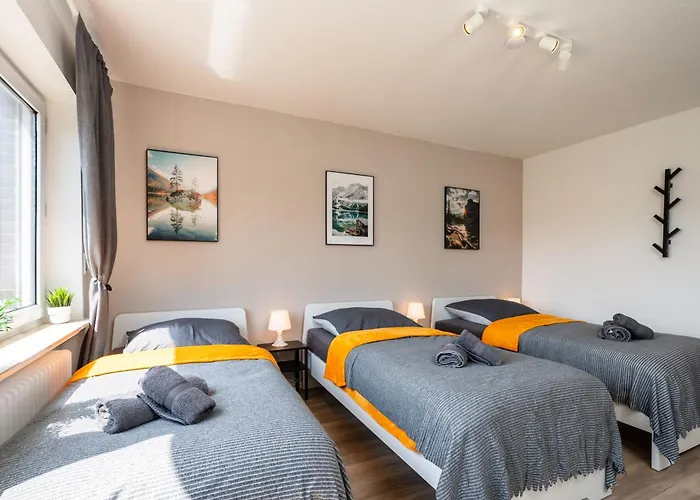 Holiday home Sw7 - Grosszuegiges Haus Mit 10 Betten *