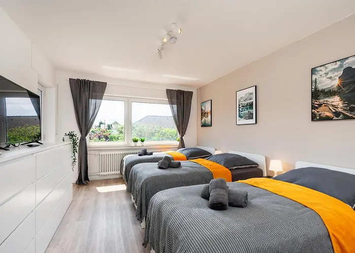 Holiday home Sw7 - Grosszuegiges Haus Mit 10 Betten